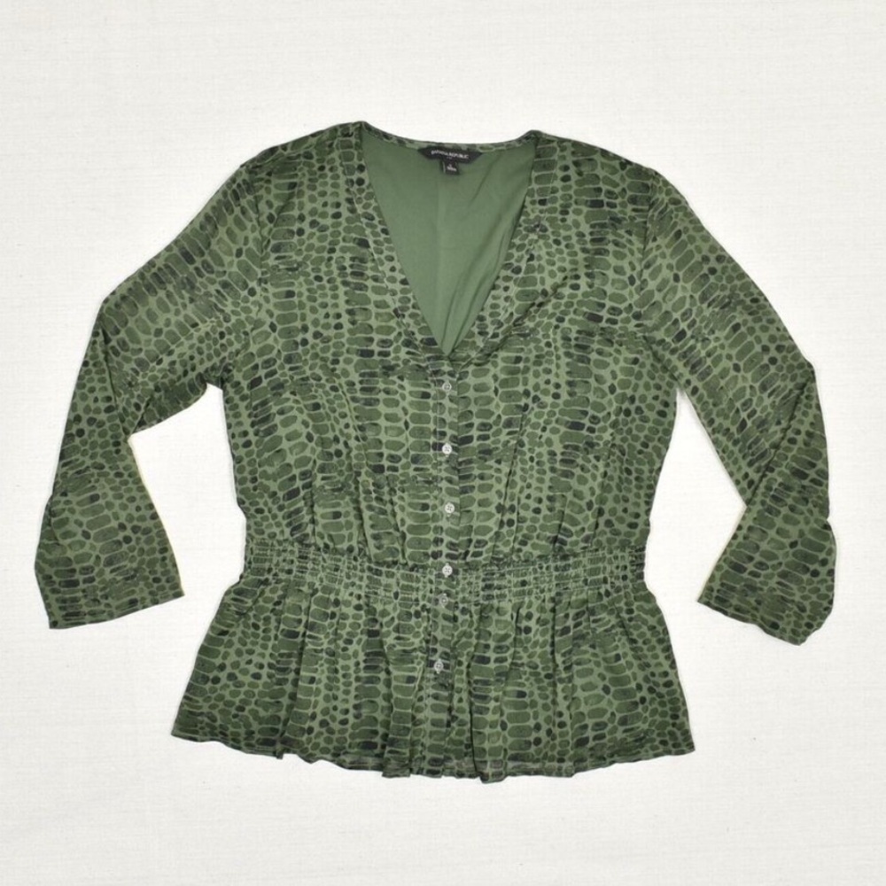 Banana Republic Olive Reptile  🐍 Blouse